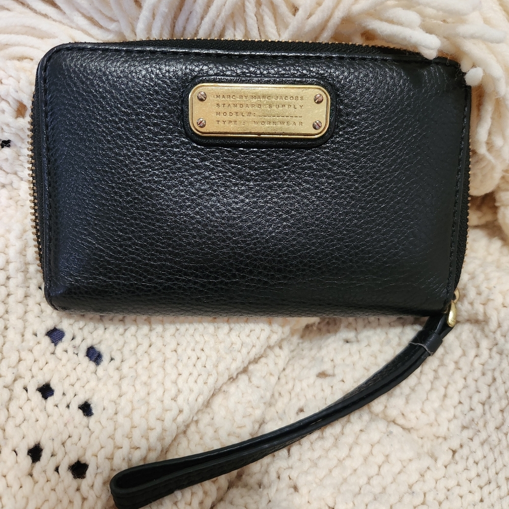 Marc by Marc Jacobs Black Leather Wristlet